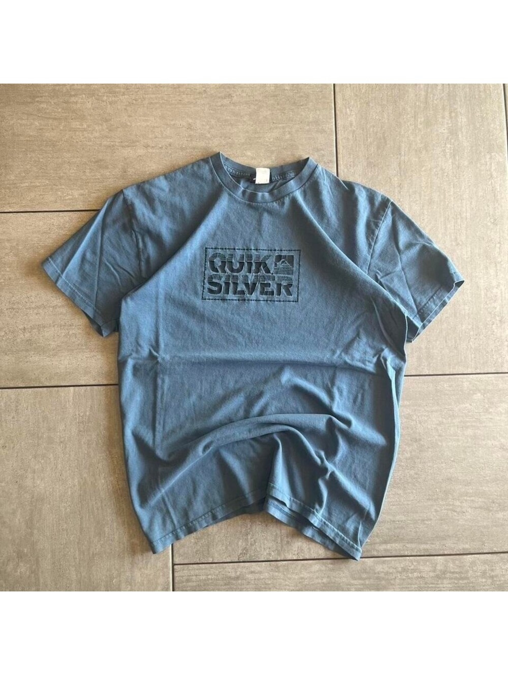 Quiksilver s      Crew Neck Logo Tee